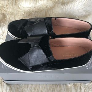 Kate spade black bow sneakers